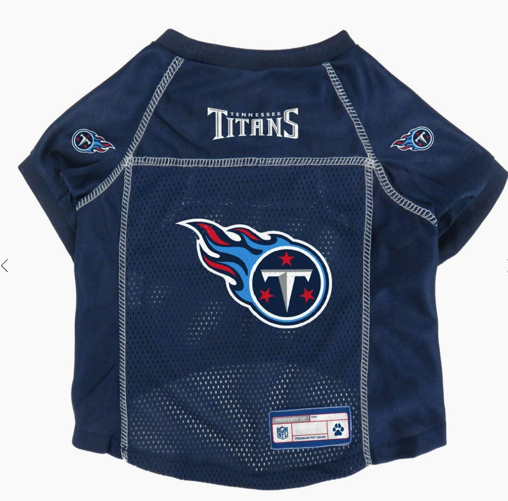 NFL Tennessee Titans Dog Jersey, Size: X-Large. Best Football Jersey  Costume for Dogs & Cats. Licensed Jersey Shirt.